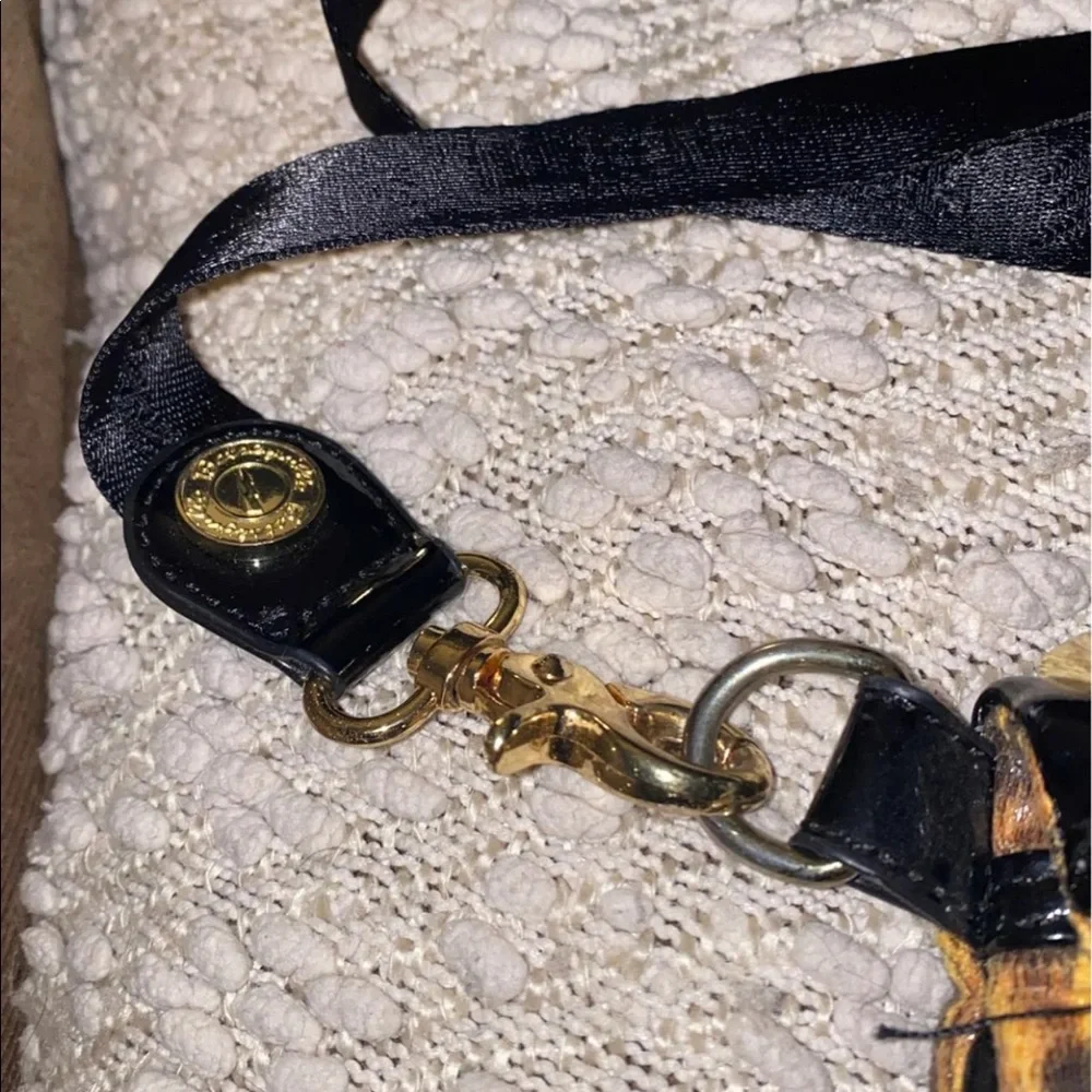 Betsey Johnson cross body bag - Picture 3 of 5